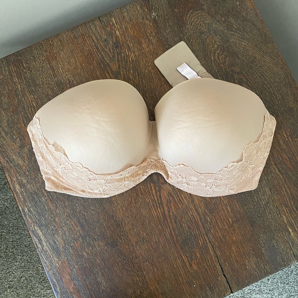 Victoria secret strapless bra 38DDD